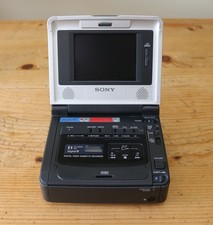Sony GV-D800E  Digital8 Walkman VCR PAL  Hi8 Video8 Video Transfer - UNTESTED