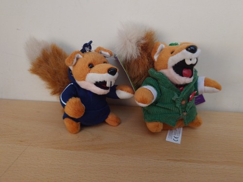 Two basil brush plush keyring - brush,