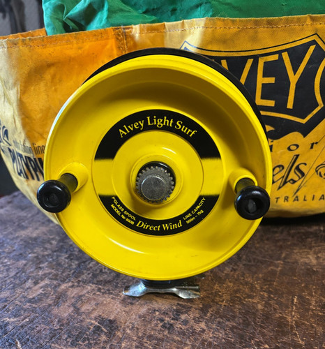 Alvey light surf - light, direct