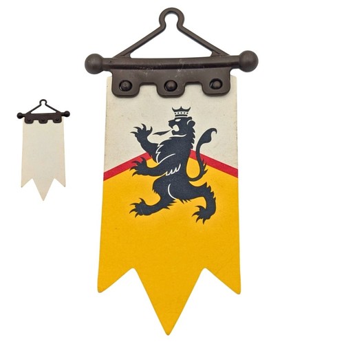 Playmobil banner yellow white
