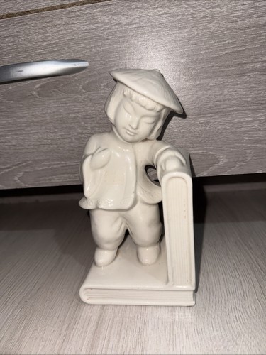 Vintage white oriental bookend - vintage,