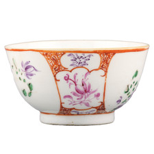 Chinese Qianlong Porcelain Cup