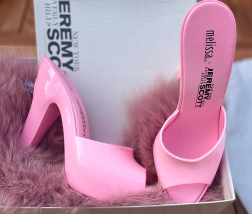 Melissa jeremy scott - scott, barbie