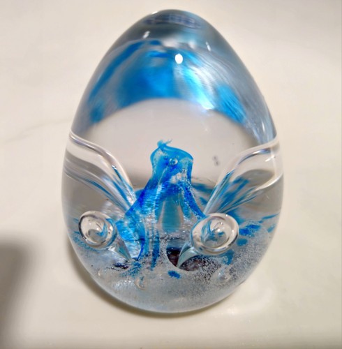 Caithness egg shaped - shaped, art