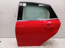 Rear Door FORD FOCUS Red Left