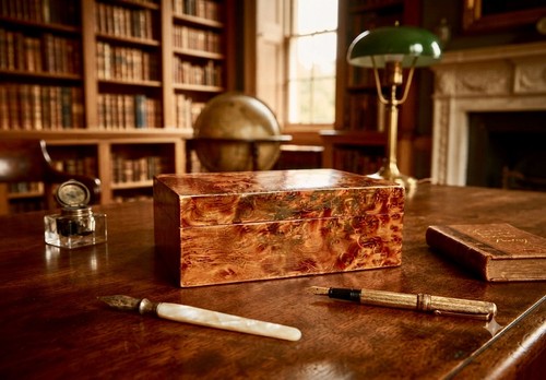Antique walnut veneer box - veneer,