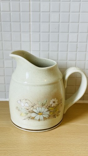 Vintage royal doulton - doulton, •