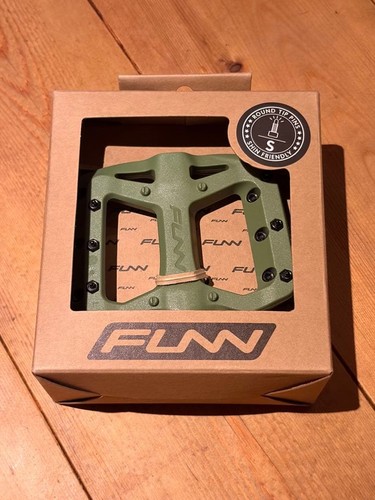 Funn taipan flat pedal olive - taipan,