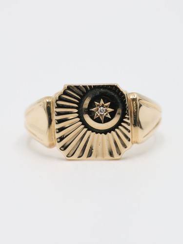 9ct yellow solid gold - 9ct,