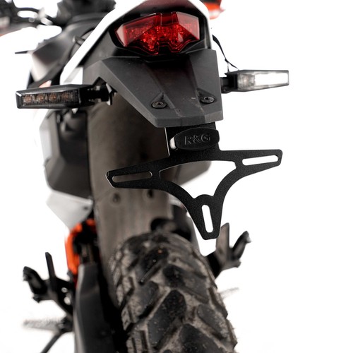 Racing tail tidy - r&g,