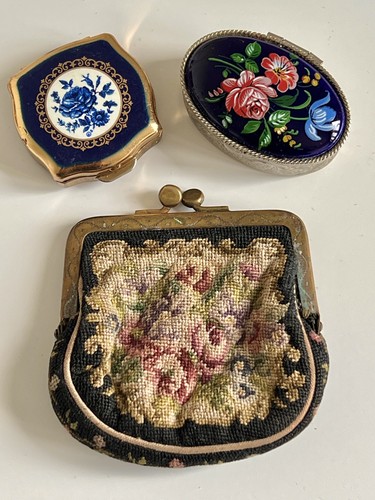 Vintage 1960s stratton enamel - vintage,