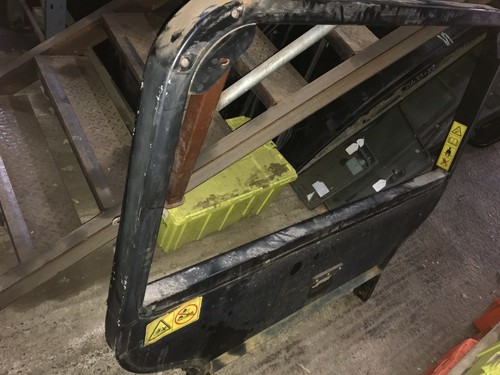 Roll bar from rear - of, cab