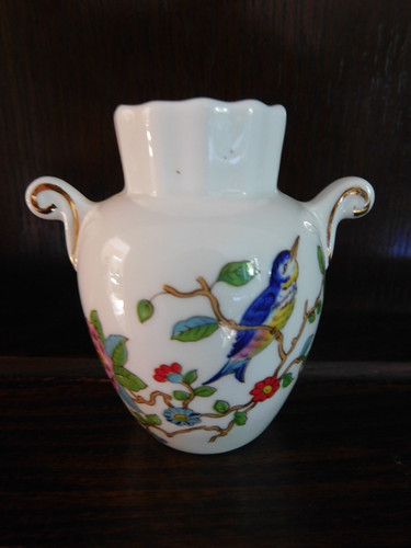 Aynsley pembroke urn - pembroke, 8cm