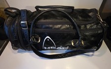 Head Monte Carlo Holdall
