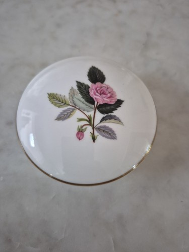 Vintage wedgwood hathaway - vintage,
