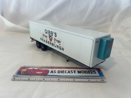 Corgi modern truck heavy - modern,
