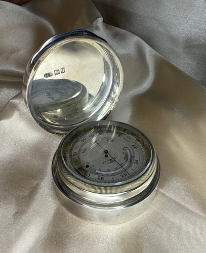 Barometer altimeter - barometer,