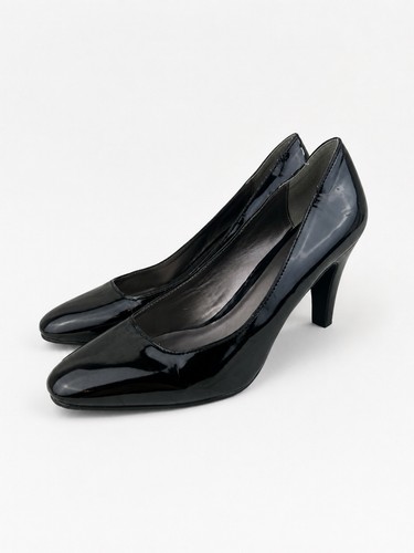 Lotus black patent - patent, court