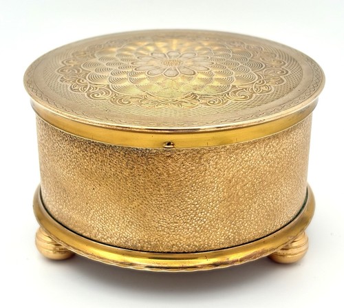 Vintage musical powder puff - powder,
