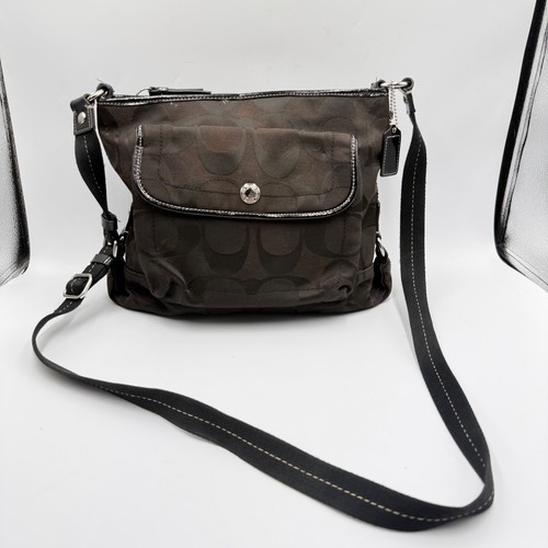 Coach signature crossbody bag - coach,