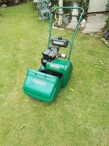 Qualcast classic petrol 35s - qualcast,