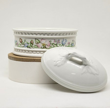 Albany Summertime Lidded Dish Vintage Royal Winton Floral Acanthus Leaf