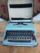 Vintage Olivetti Lettera 22 Typewriter With Carry Case And Dust Cover