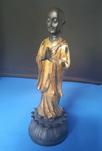 Vintage statue praying - statue, of