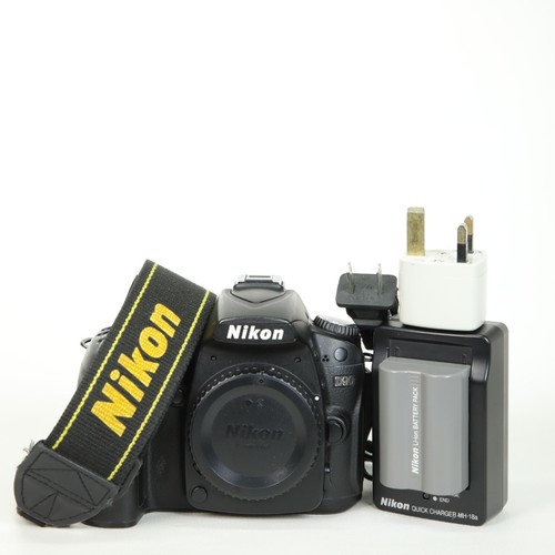 Nikon d90 dslr camera - dslr,