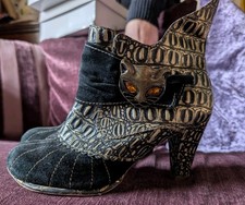 Irregular Choice Miaow Boots Size 39 UK 6
