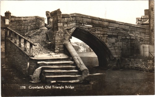 Crowland old triangle bridge - crowland,