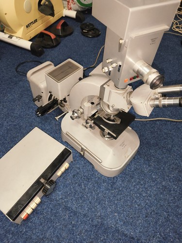 Reichert zetopan microscope - reichert,