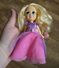 35e Love Diana Doll Collectible Small Cute Pink Dress Small World Toy
