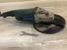 Makita GA920 230mm 9” 230V Angle Grinder + Blade & Key  In Good Working Order