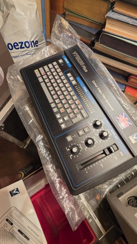 Vtg228 plus colour video title - vtg228,