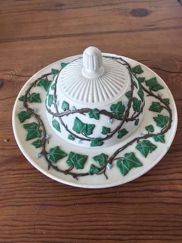 Vintage resin embossed - vintage,