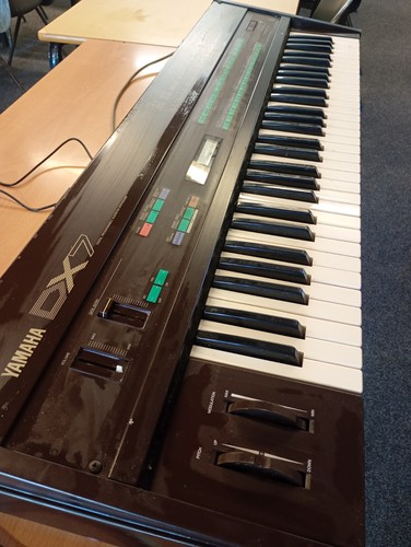 1983 yamaha dx7 early - 1983, dx7!