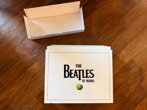 Beatles mono vinyl box - beatles,