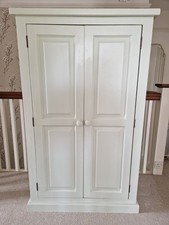 Child nursery wardrobe - , |