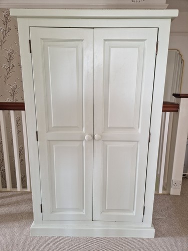 Child nursery wardrobe - , |