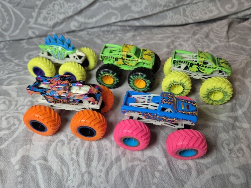 Bundle monster jam hot wheels - monster,