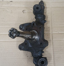 MGB STUB AXLE RIGHT SIDE