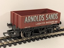 Hornby R097 OO Gauge 5-Plank