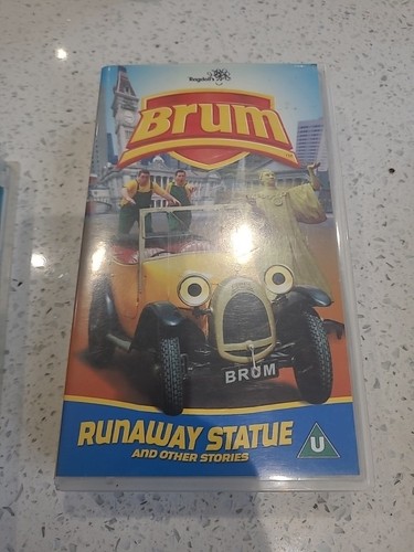 Brum runaway statue and - brum,