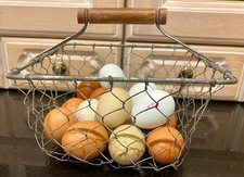 Vintage Style Chicken Wire Egg