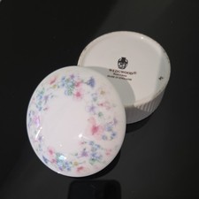 Wedgewood Angela fluted round