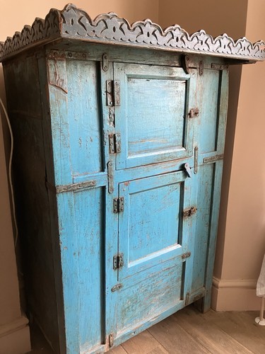 Stunning antique blue painted - antique,