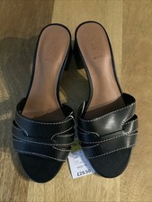 BNWT MARKS AND SPENCER 