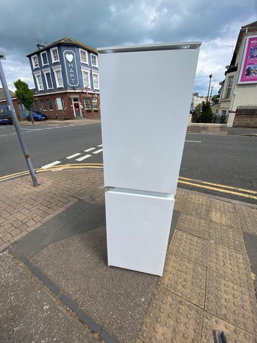 Electrolux inbuilt white tall - inbuilt,