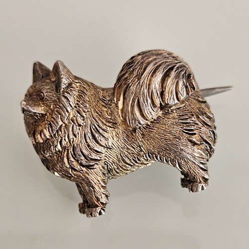 Tiny silver dog brooch - tiny,